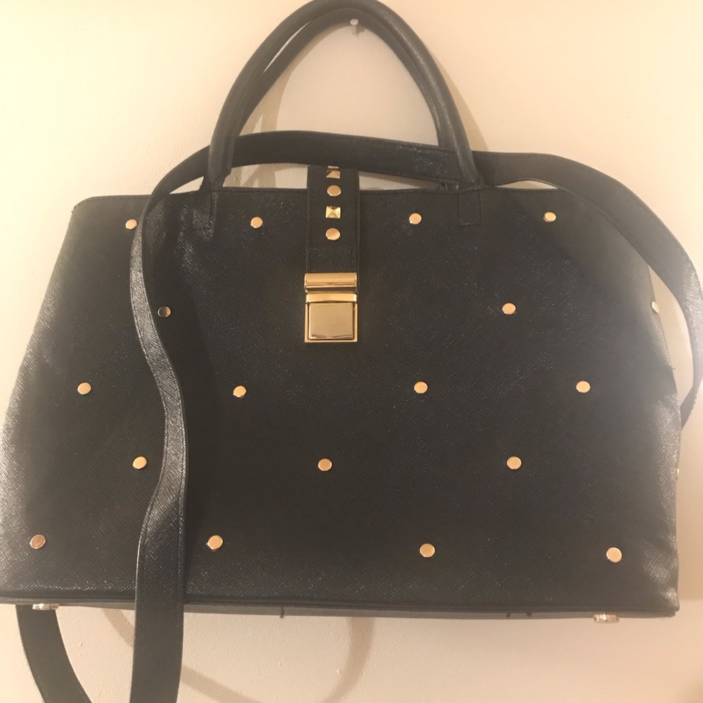 Black and Gold H&M purse!